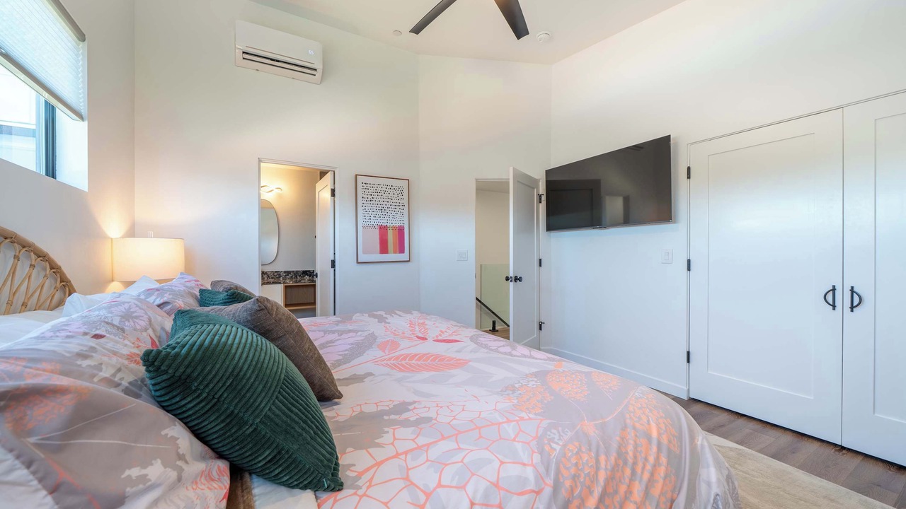 Photo of Bedroom in Waldport