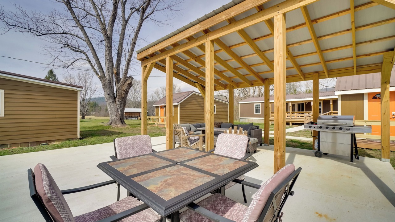 Photo of Outdoor in Townsend