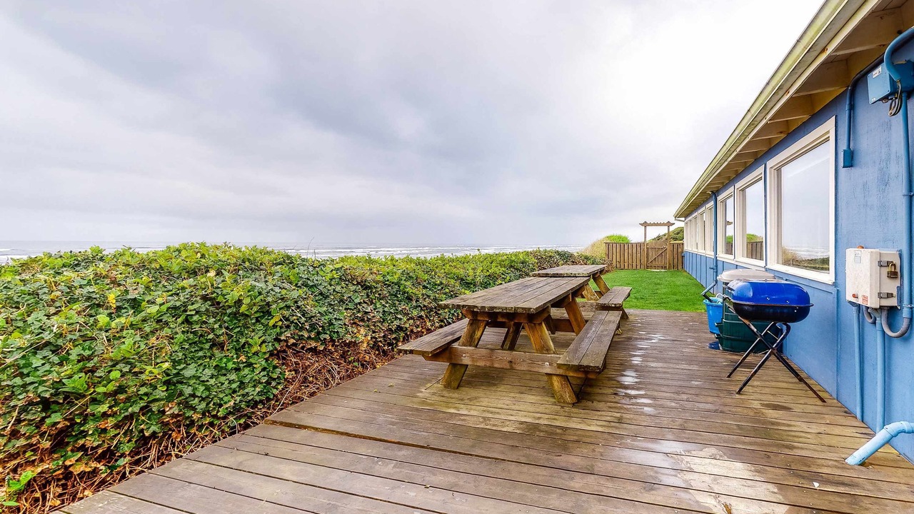 Photo of Outdoor in Edgewater Shores