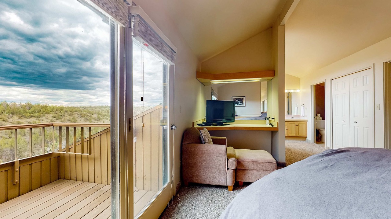 Photo of Bedroom in Redmond