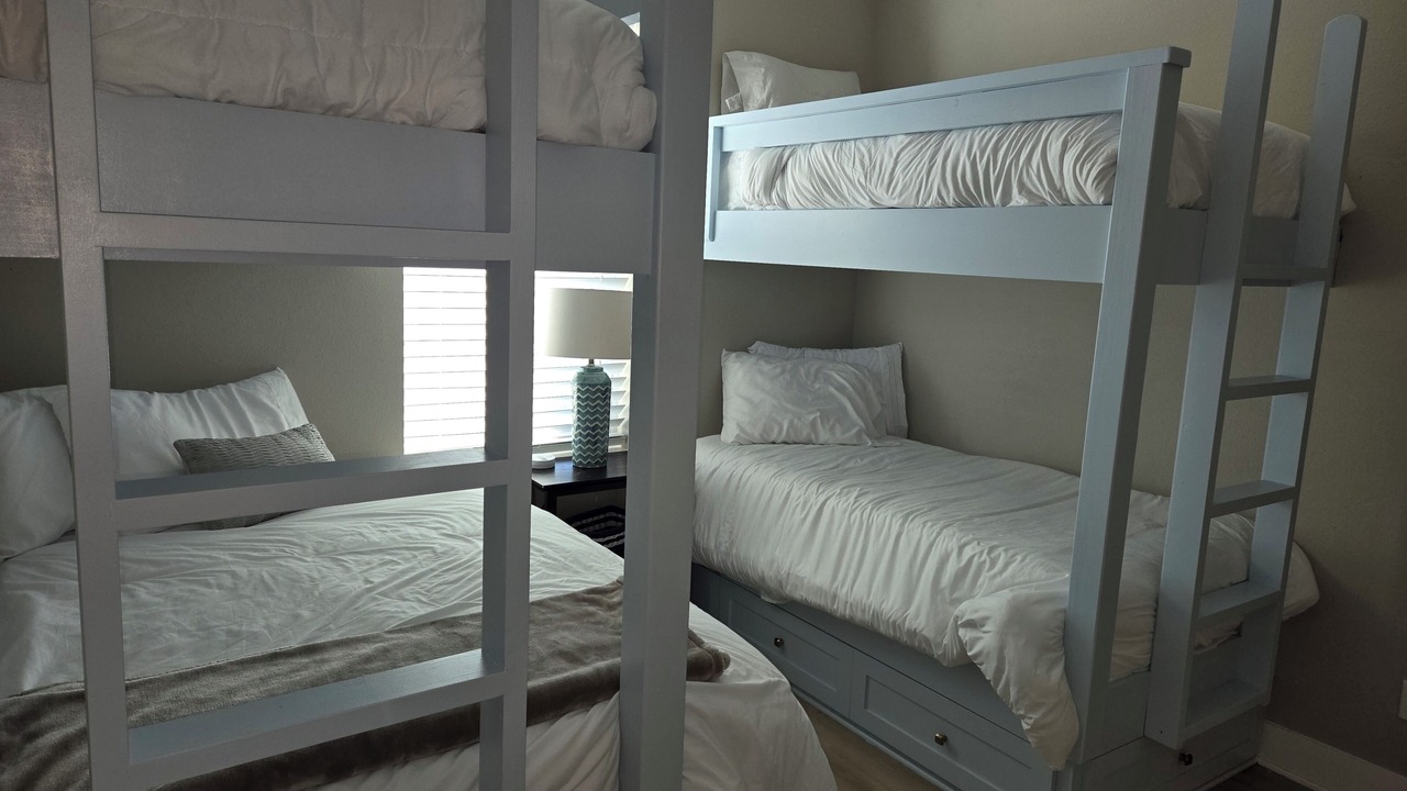 Photo of Bedroom in Terramar Beach