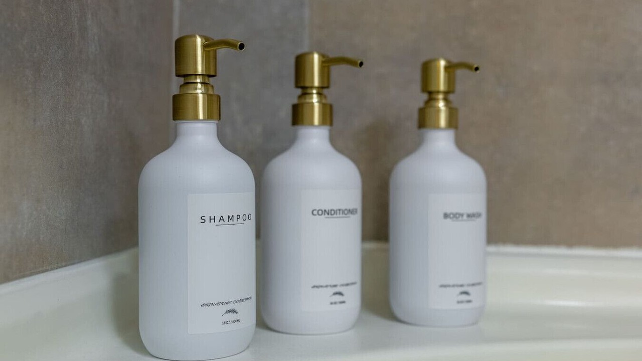 Photo of Bathroom in Downtown Honolulu