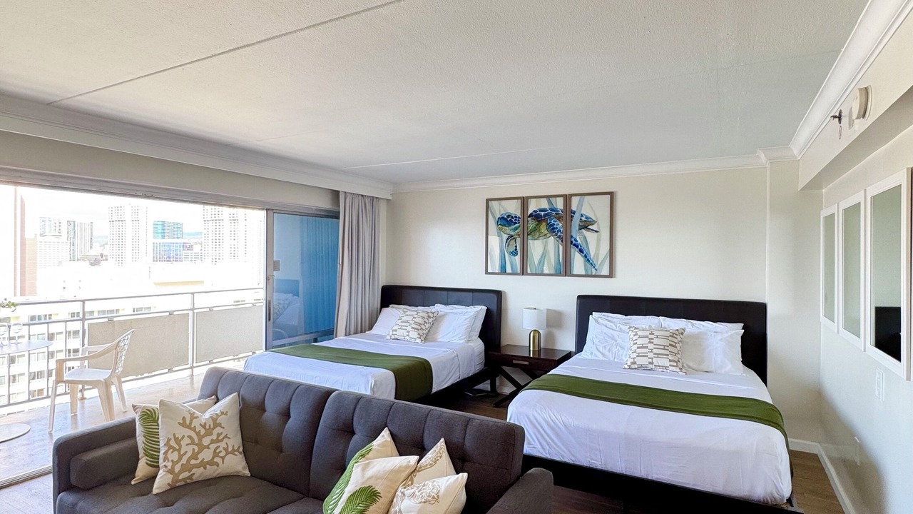 Photo of Bedroom in Waikiki