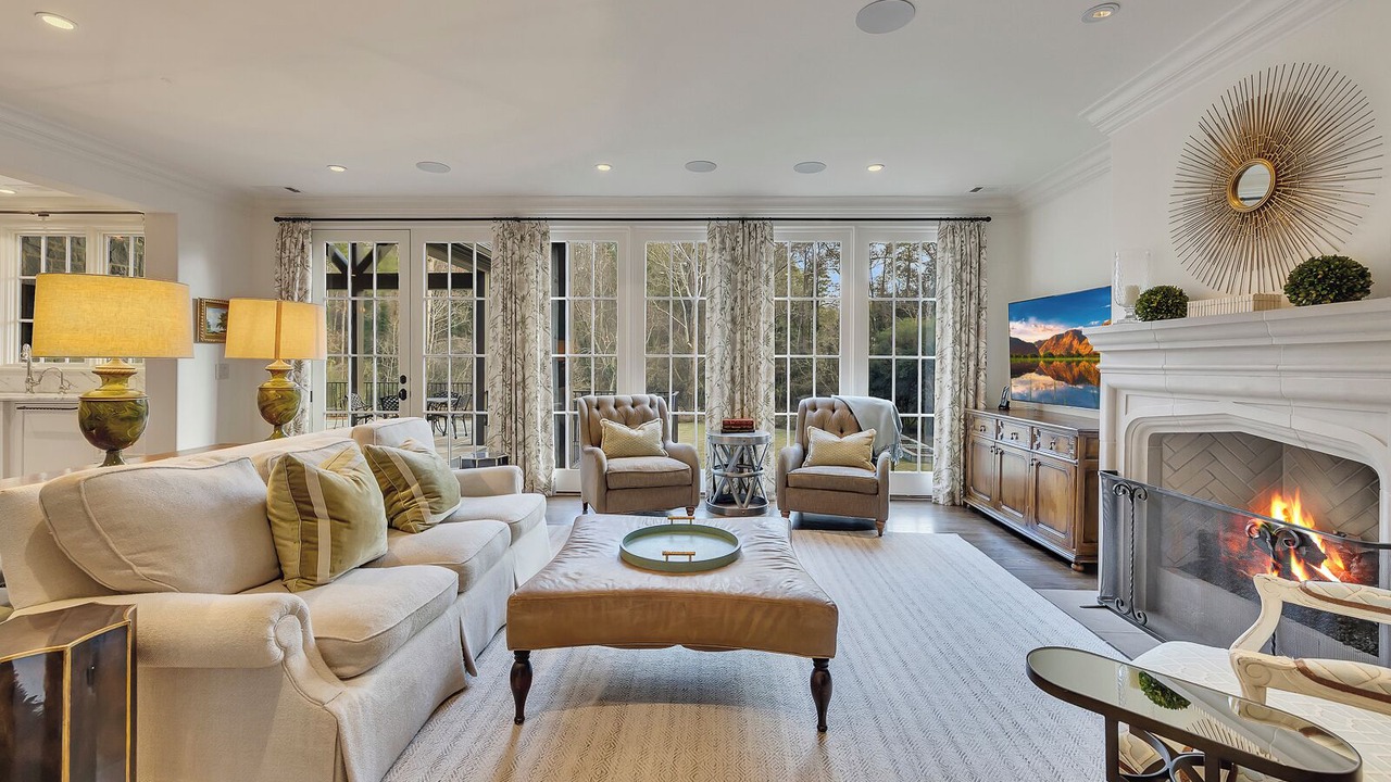 Photo of Bedroom in Chastain Park