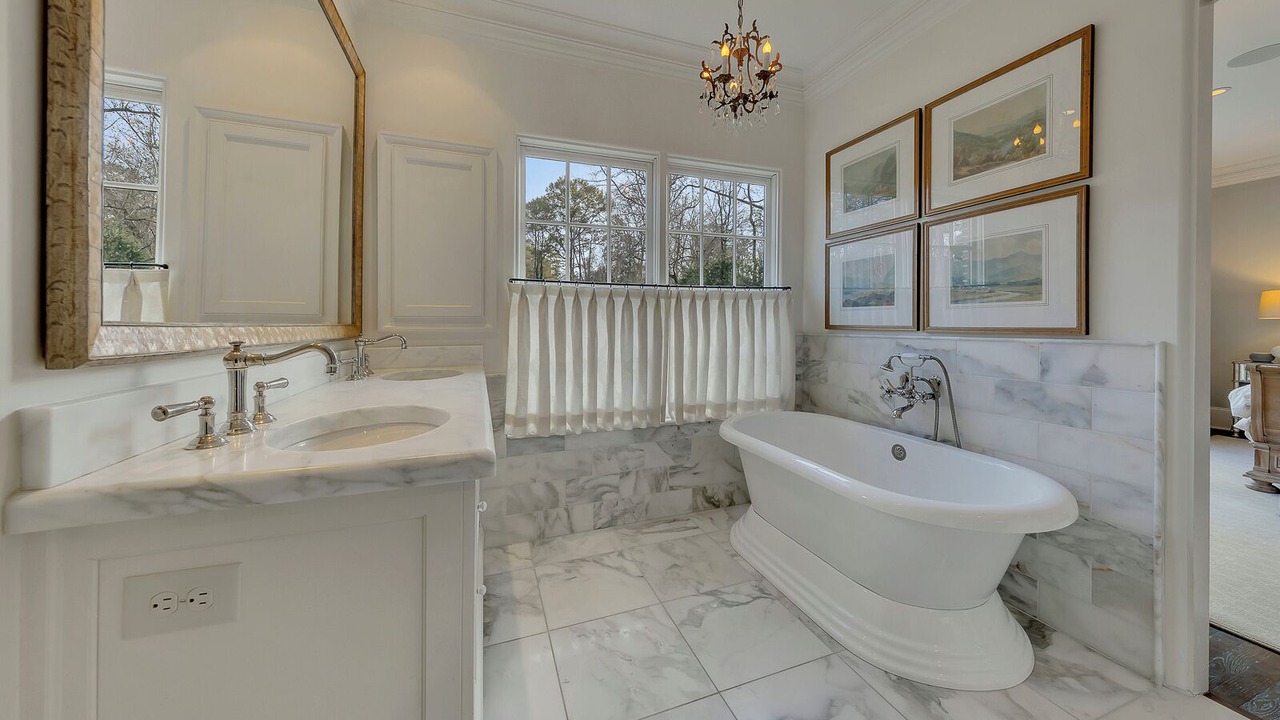 Photo of Bathroom in Chastain Park