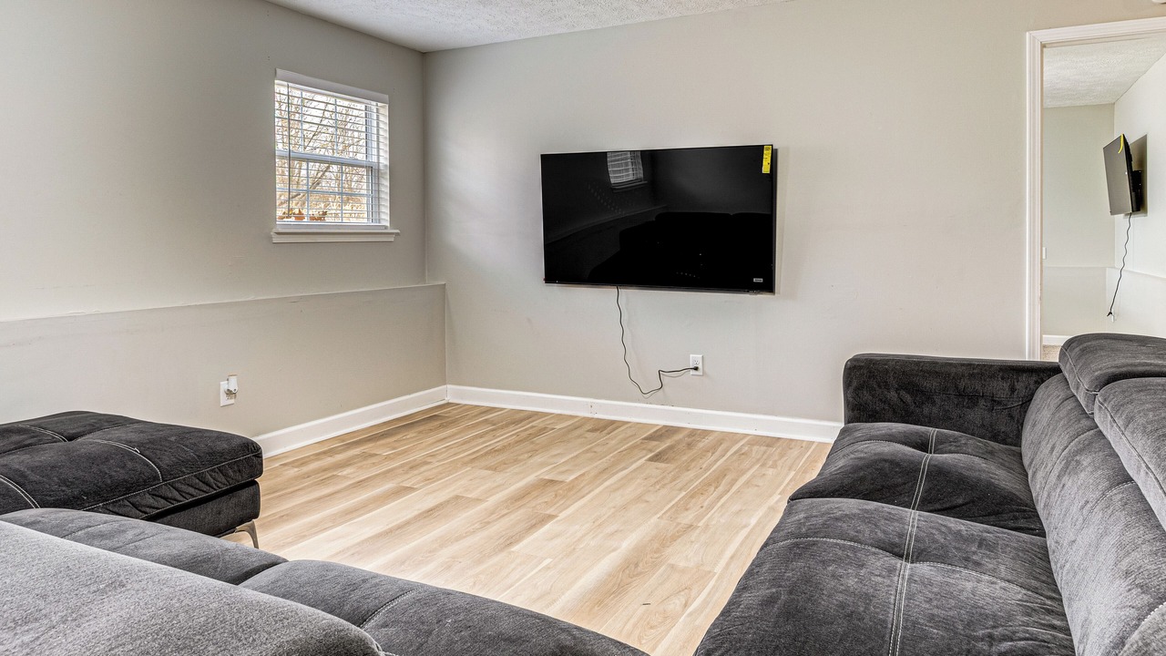 Photo of Livingroom in Wayne