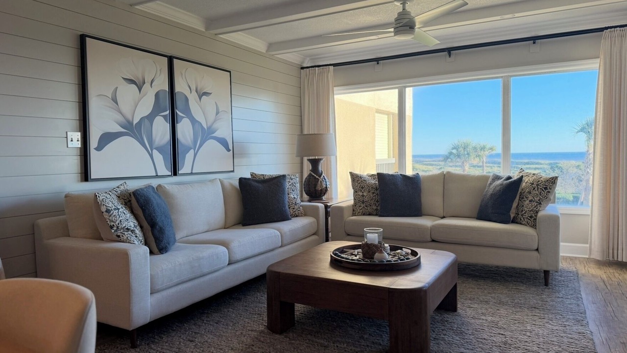 Photo of Livingroom in Amelia City