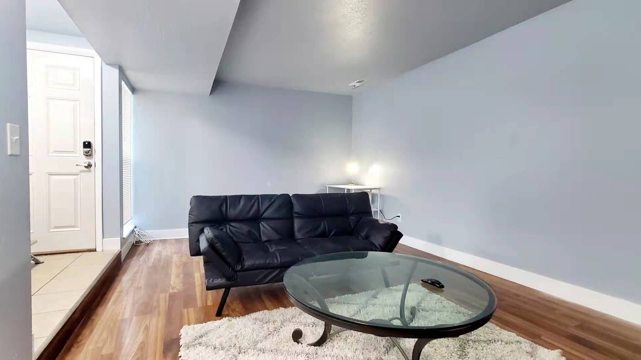 Photo of Livingroom in Millcreek