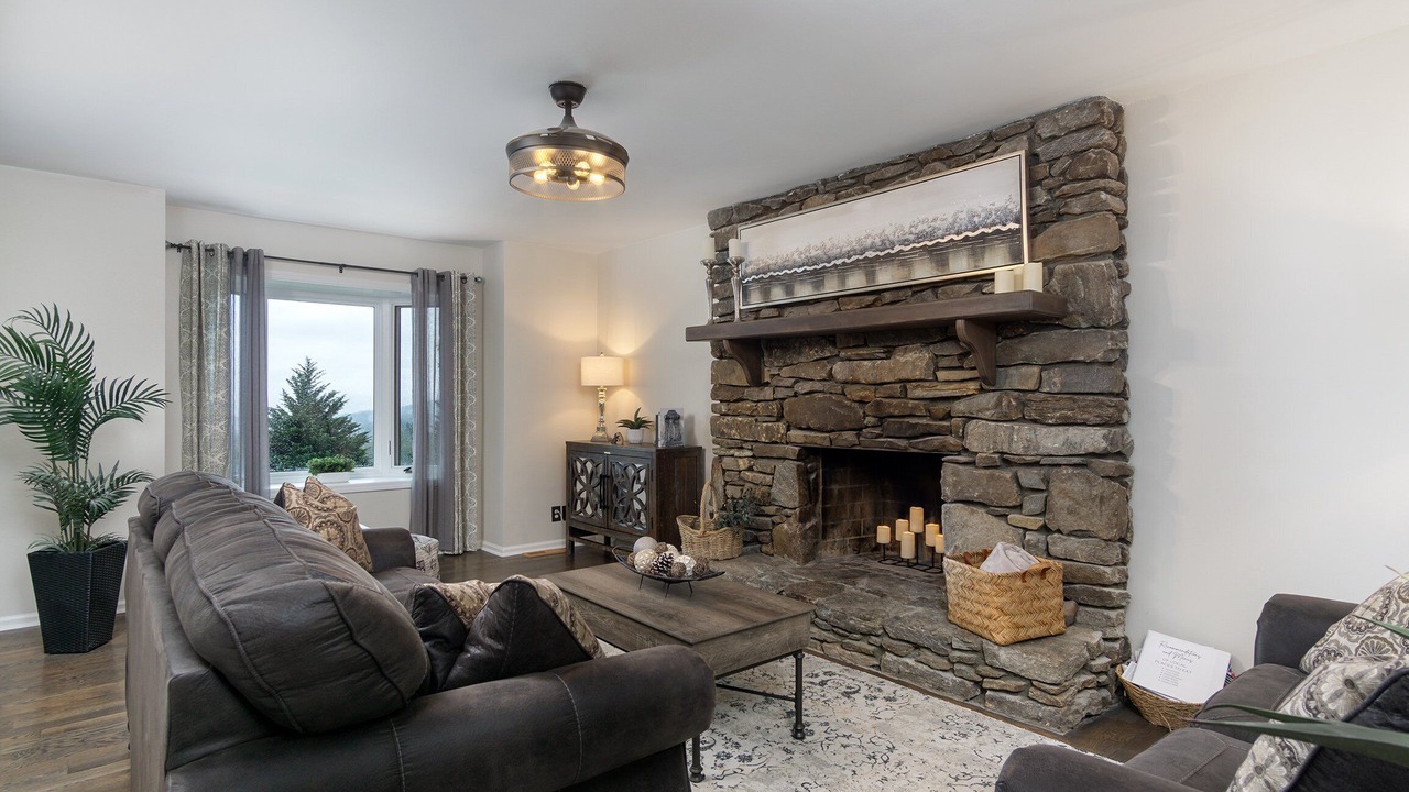 Photo of Livingroom in Marshall