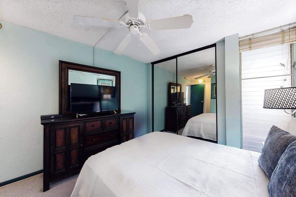 Photo of Bedroom in Maalaea