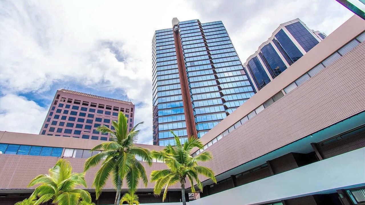 Photo of Others in Downtown Honolulu