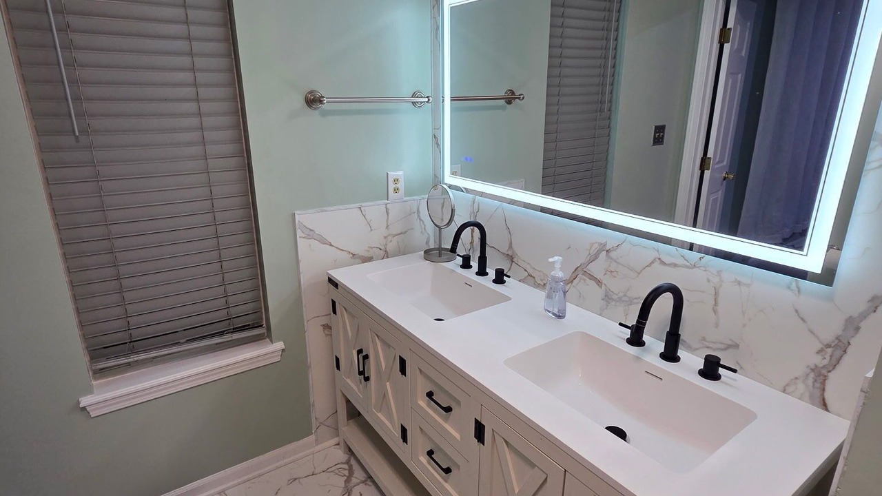 Photo of Bathroom in Wayne