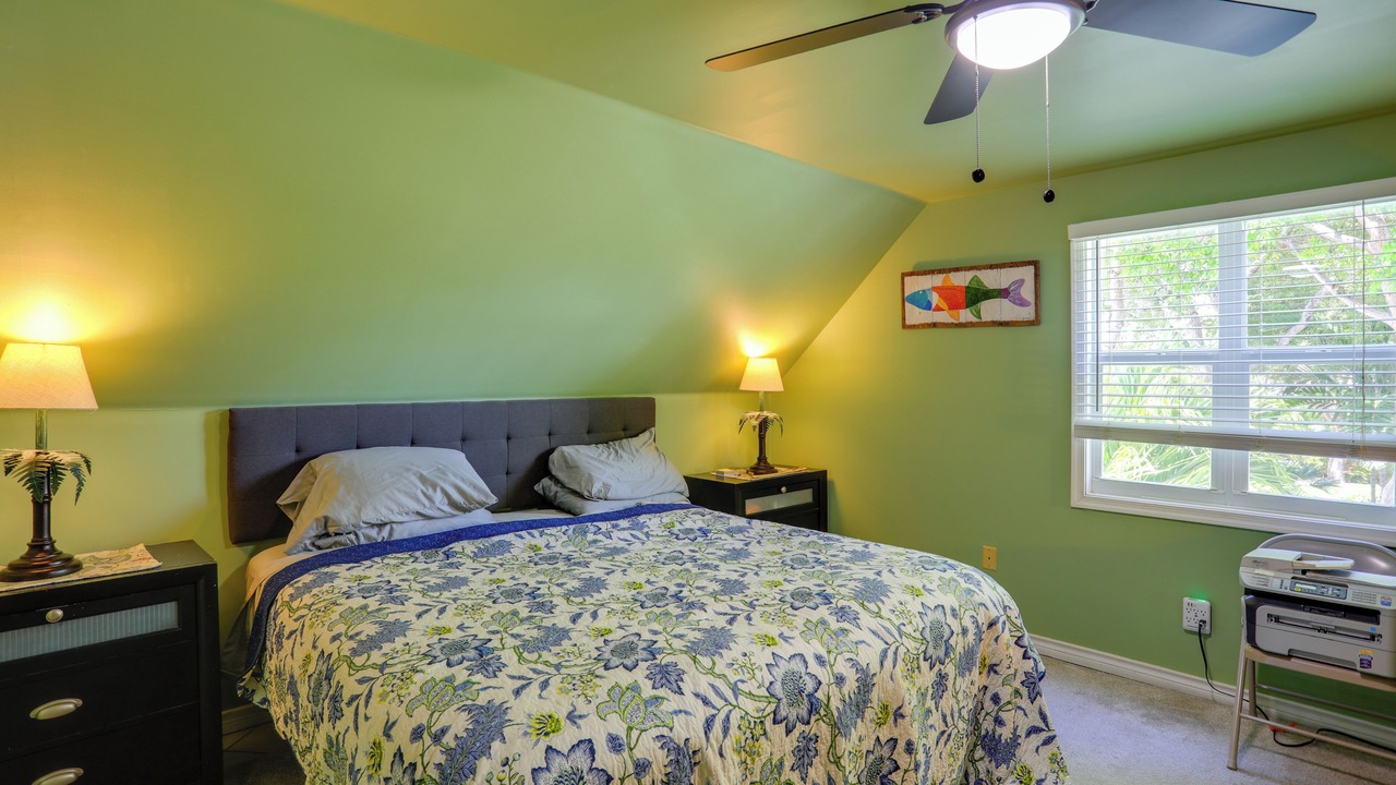 Photo of Bedroom in Truman Annex