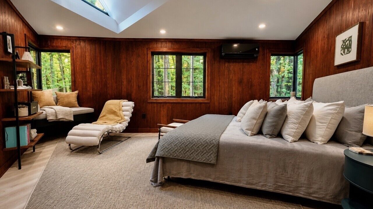 Photo of Bedroom in Brevard
