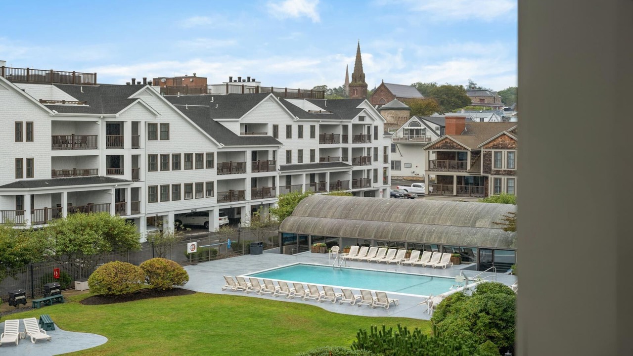 Photo of Outdoor in Yachting Village