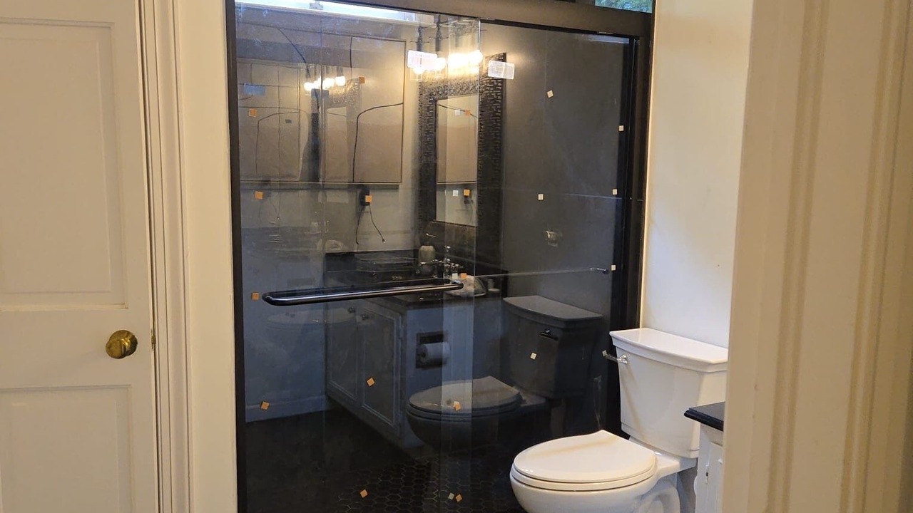 Photo of Bathroom in South Tuxedo Park