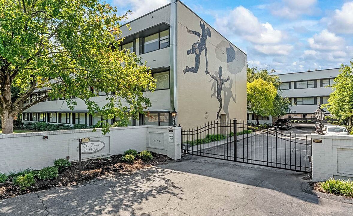 Photo of Outdoor in Brookhaven