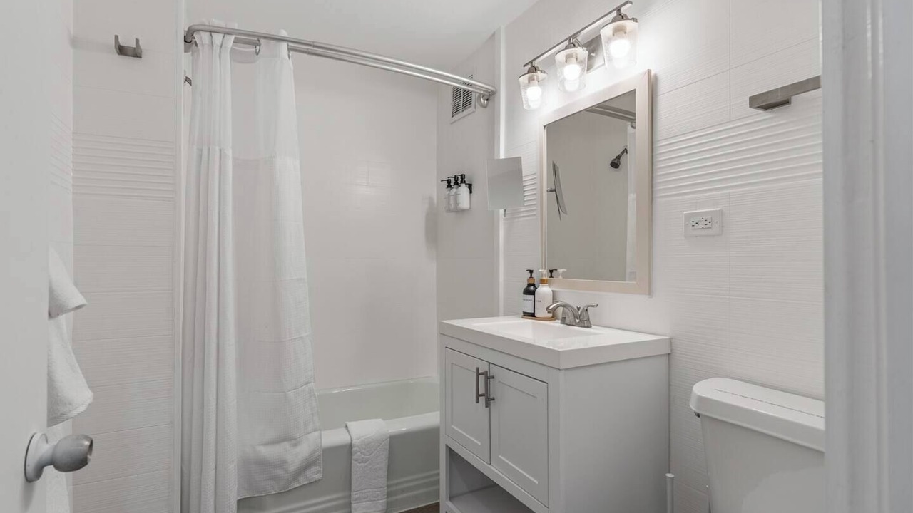 Photo of Bathroom in Brookhaven
