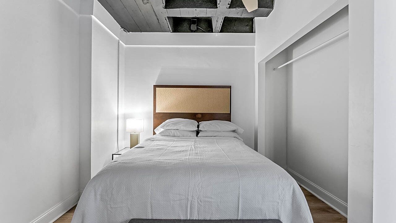 Photo of Bedroom in Brookhaven