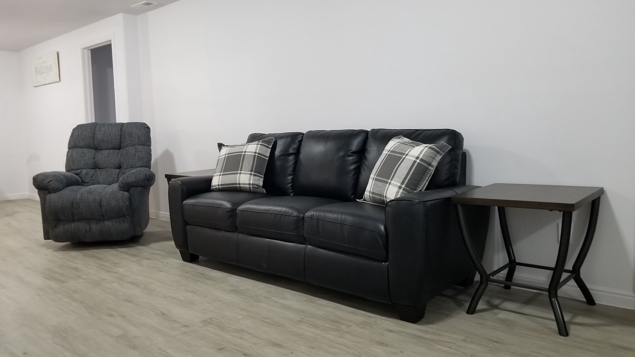 Photo of Livingroom in Lake Point