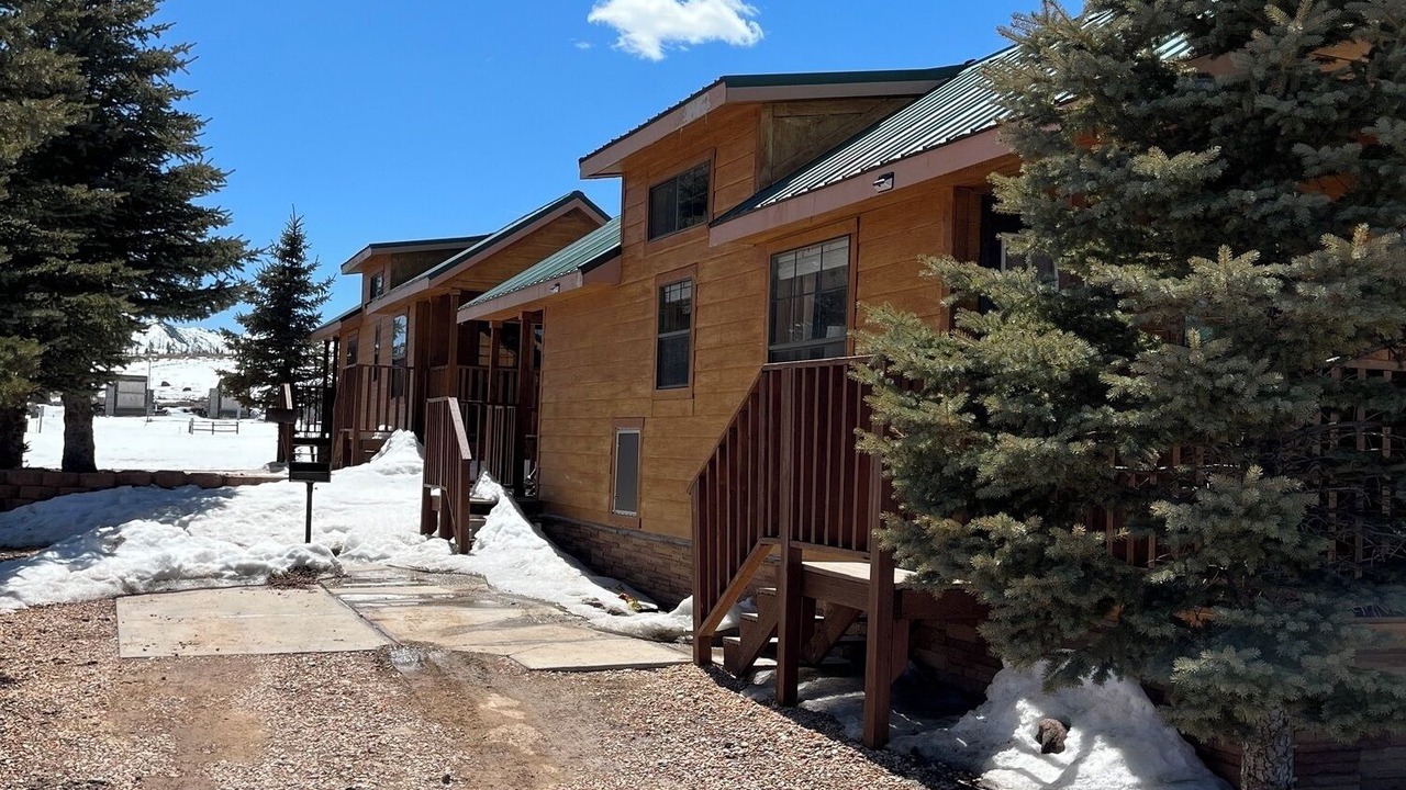 Photo of Outdoor in Mammoth Creek