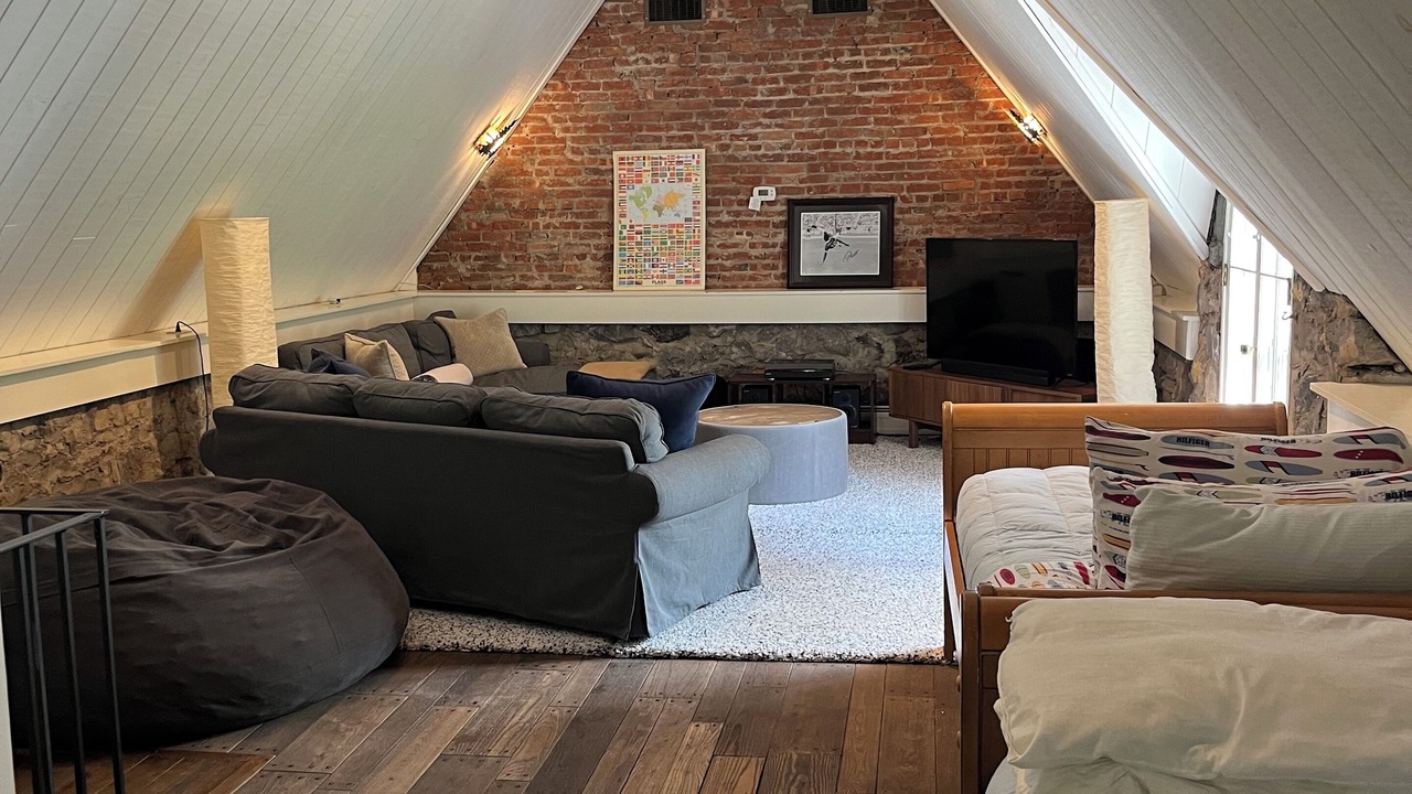 Photo of Bedroom in Saratoga Springs