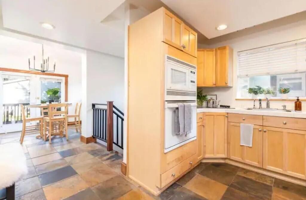 Photo of Kitchen in East Central