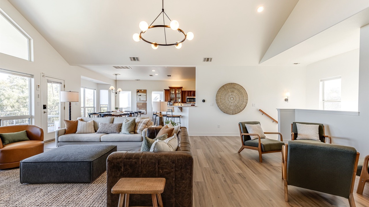 Photo of Bedroom in Canyon Lake