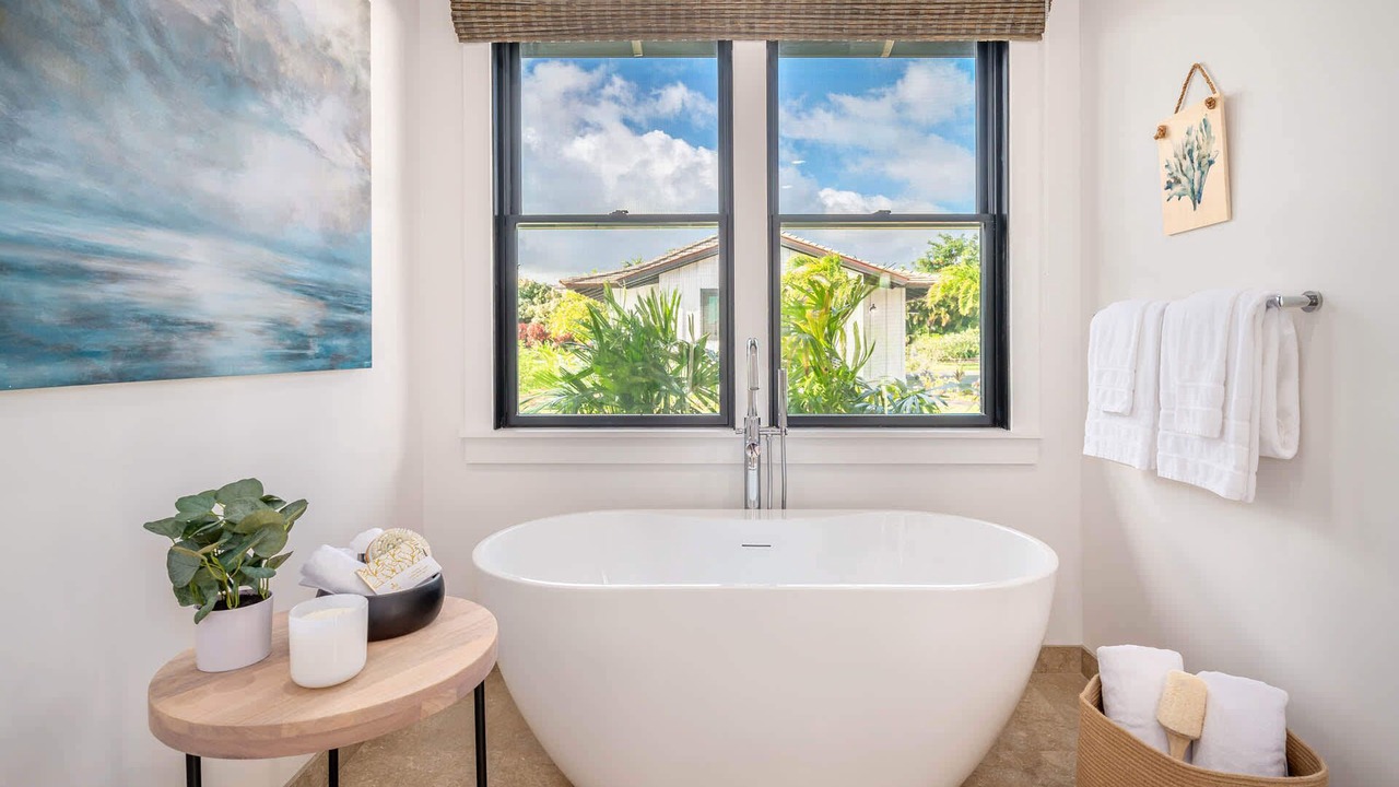 Photo of Bathroom in Poipu