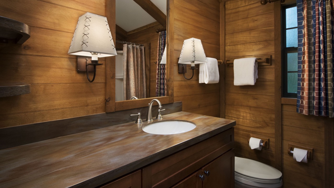 Photo of Bathroom in Bay Lake
