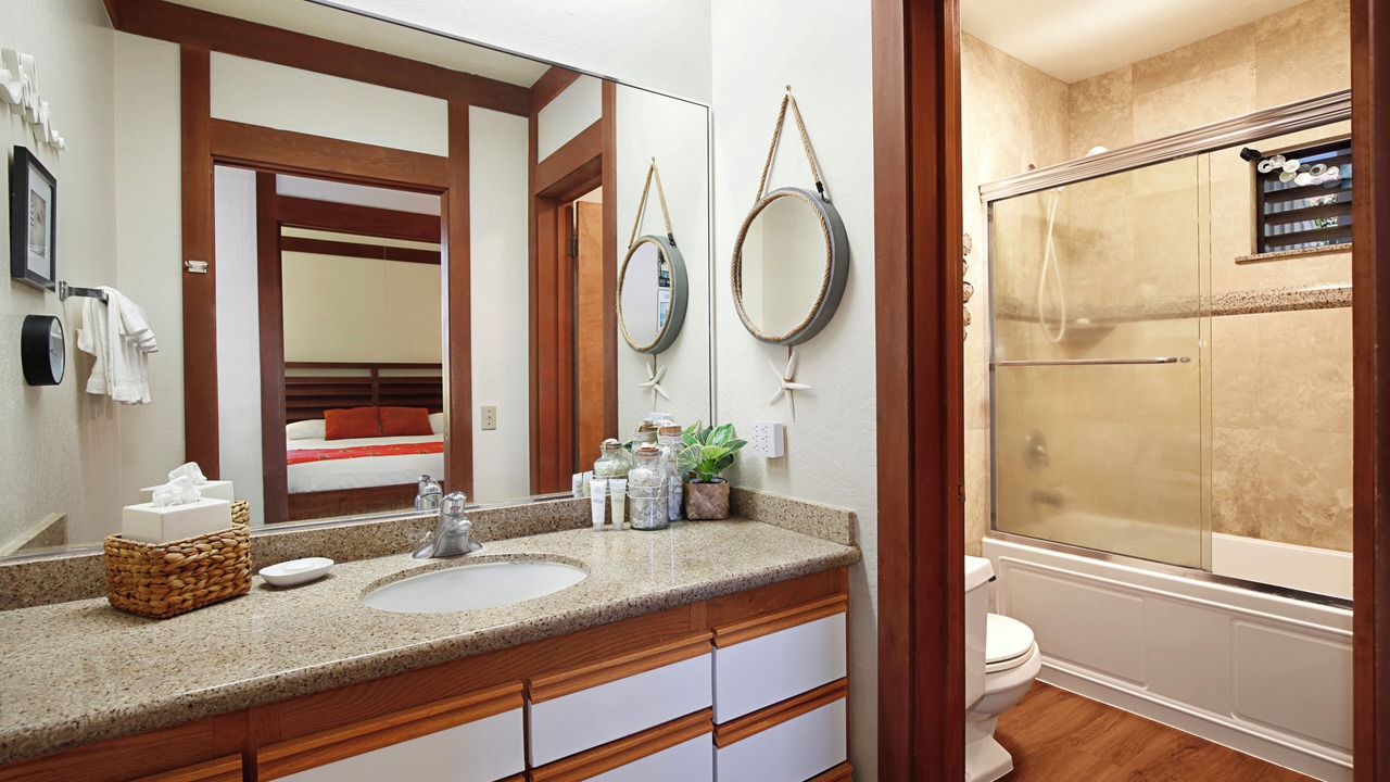 Photo of Bathroom in Poipu