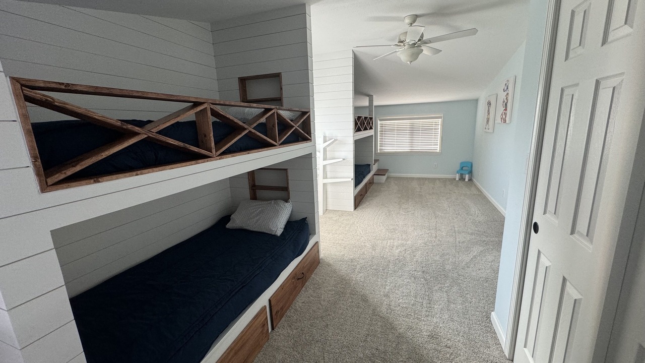 Photo of Bedroom in Cassopolis