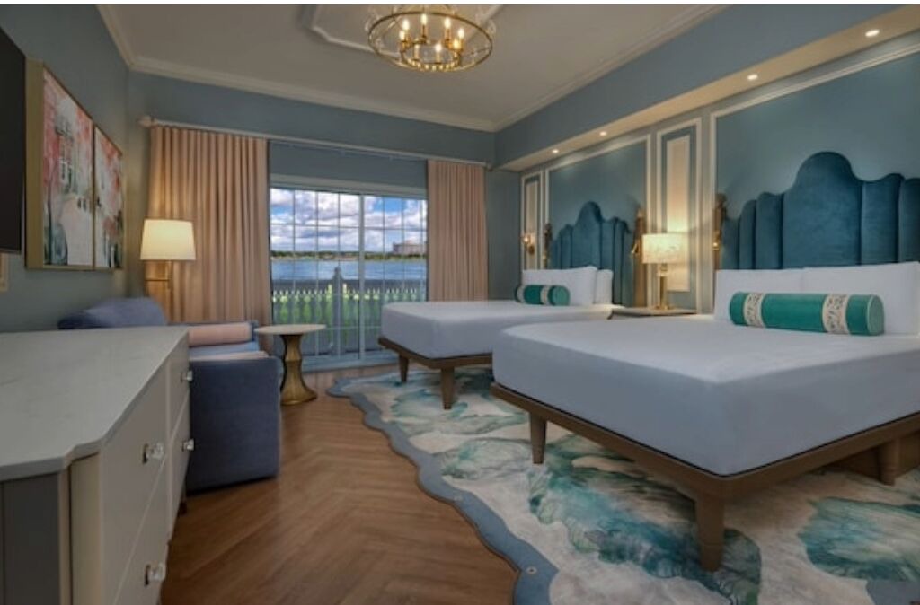 Photo of Bedroom in Bay Lake
