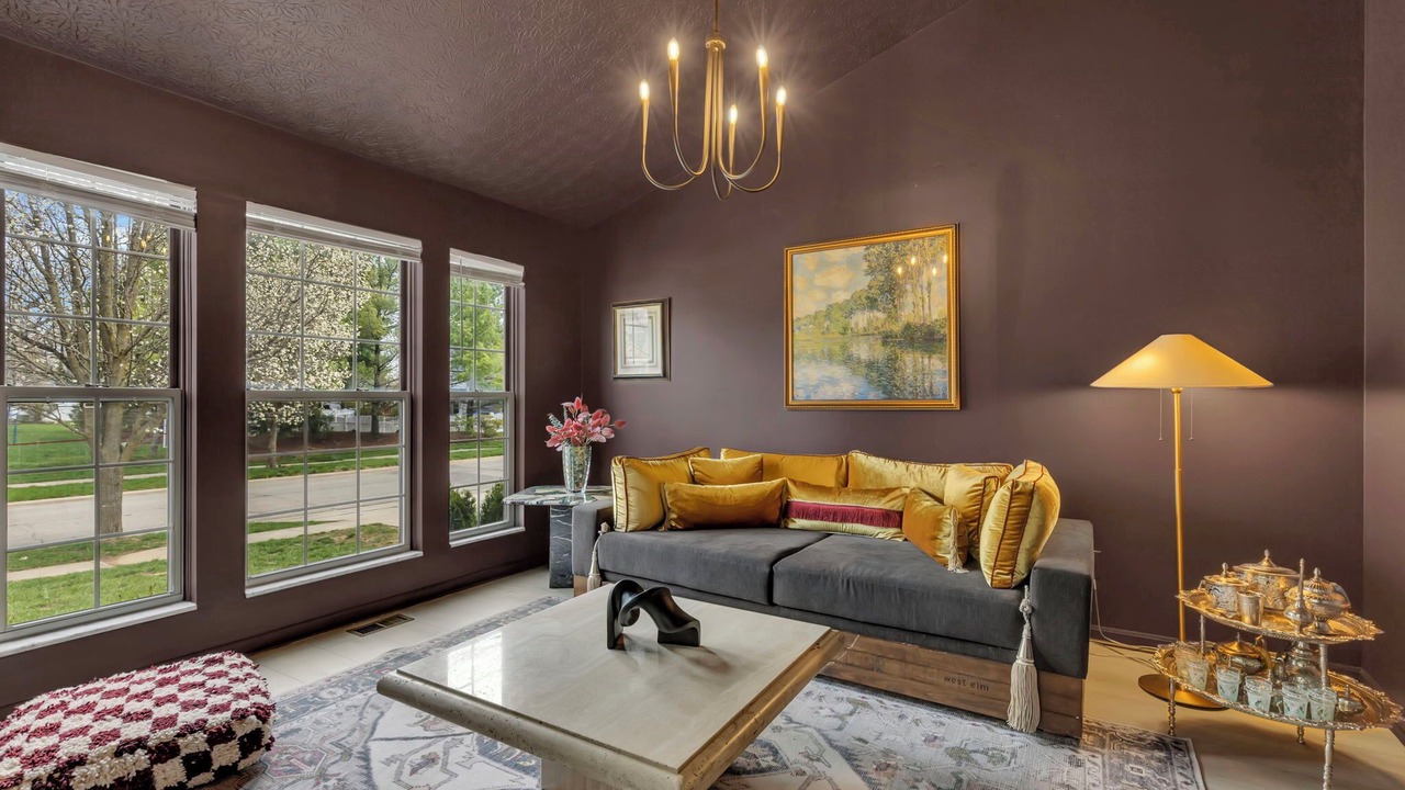Photo of Livingroom in Kilbourne