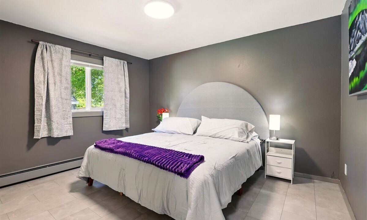 Photo of Bedroom in University Area