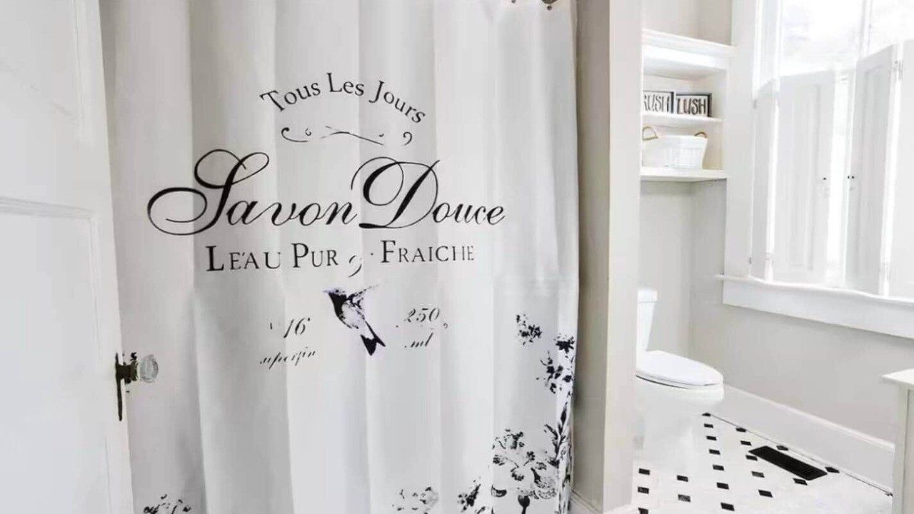 Photo of Bathroom in Old Shandon