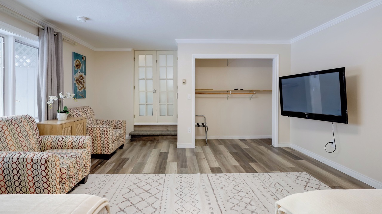 Photo of Bedroom in Fairbanks