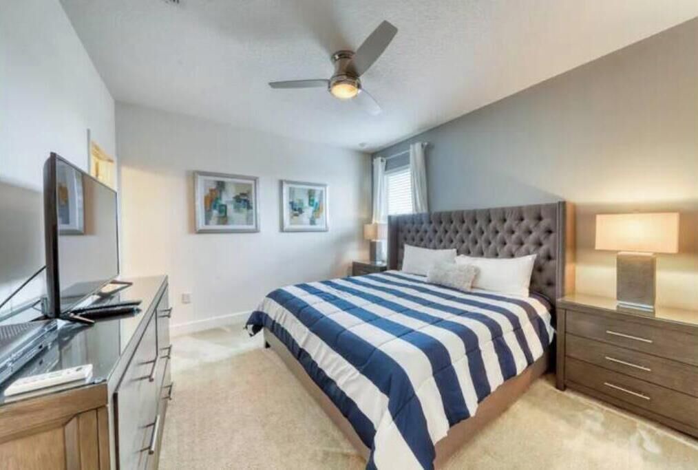Photo of Bedroom in Loughman