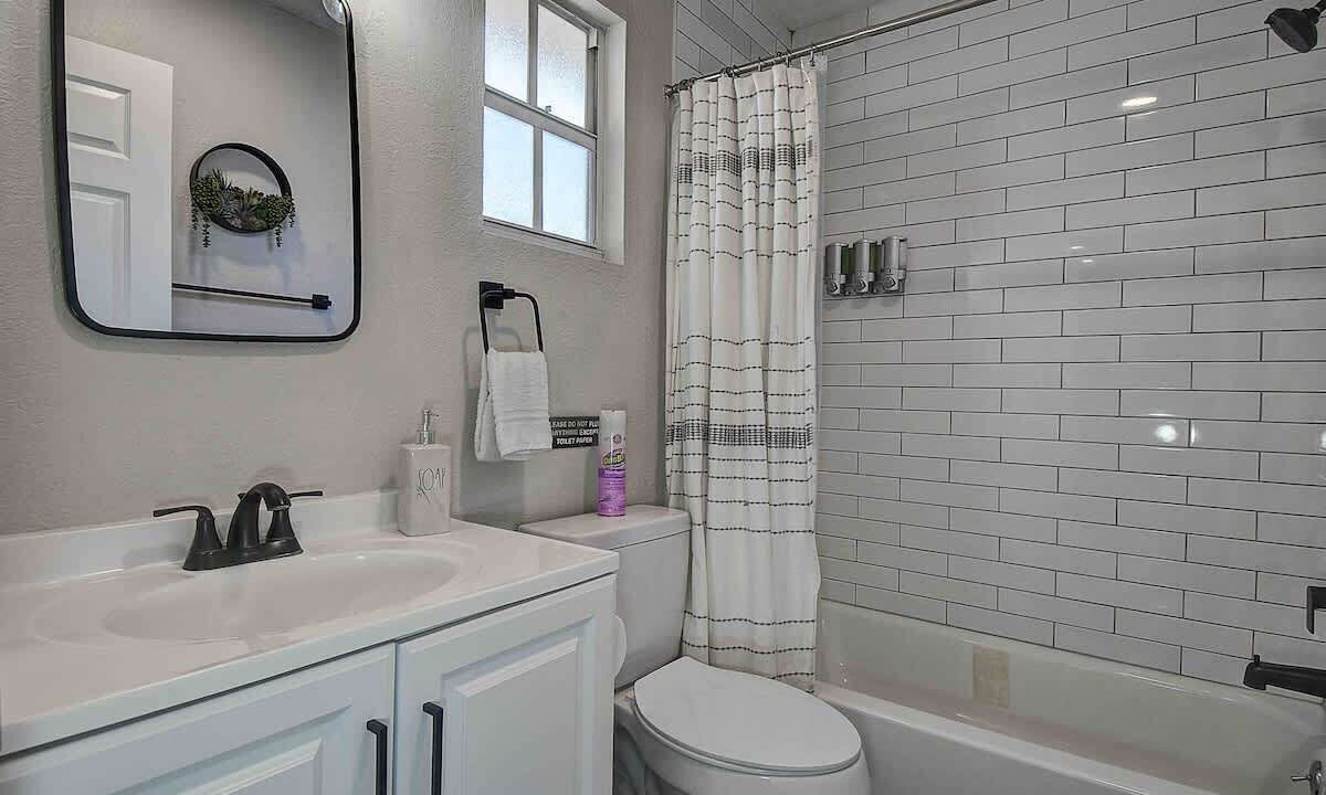 Photo of Bathroom in Sun Bay South