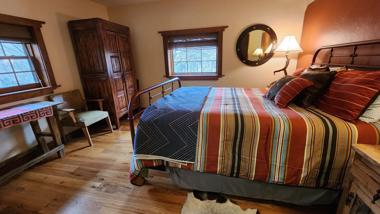 Photo of Bedroom in Towaoc