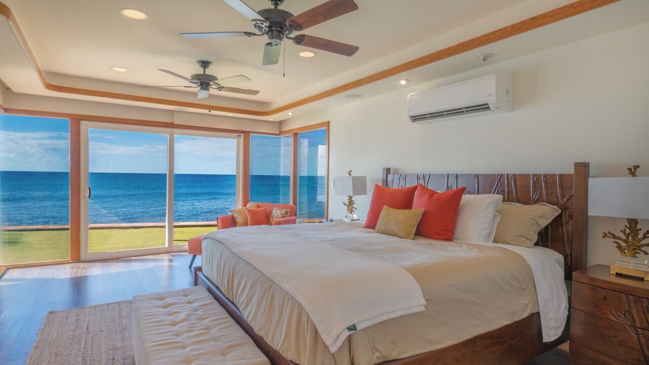 Photo of Bedroom in Poipu
