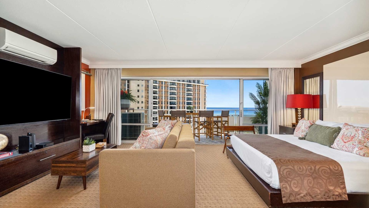 Photo of Bedroom in Waikiki
