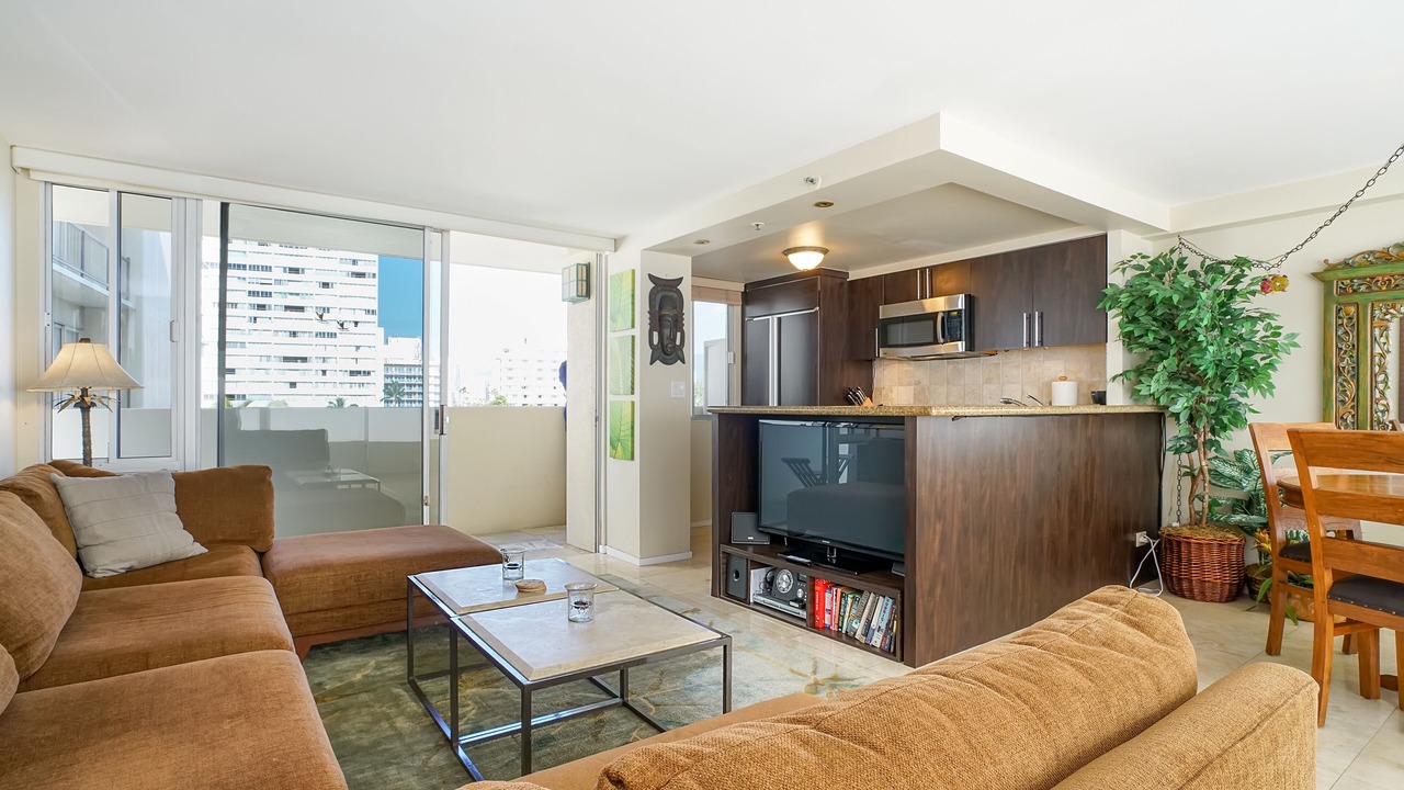 Photo of Livingroom in Diamond Head - Kapahulu - St. Louis