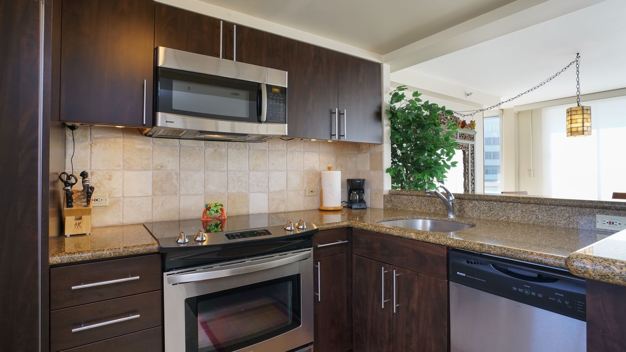 Photo of Kitchen in Diamond Head - Kapahulu - St. Louis