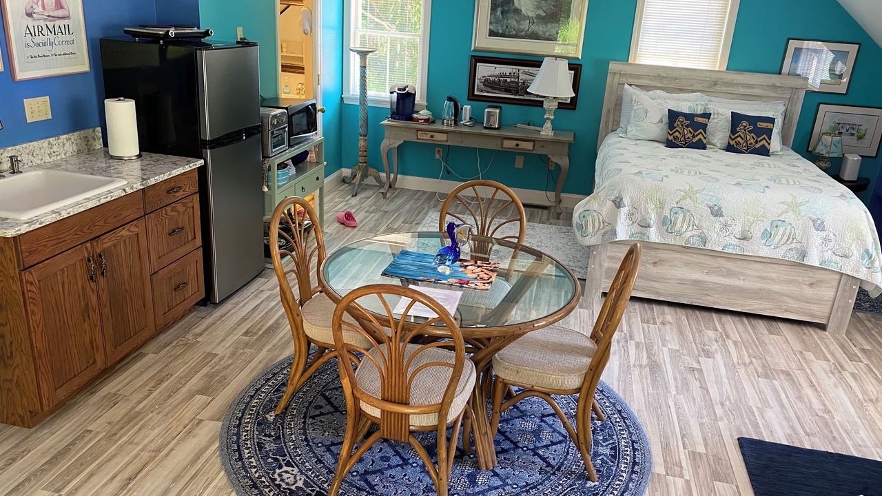 Photo of Bedroom in West Mystic
