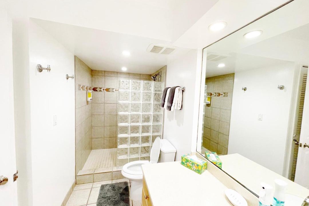 Photo of Bathroom in Kaanapali