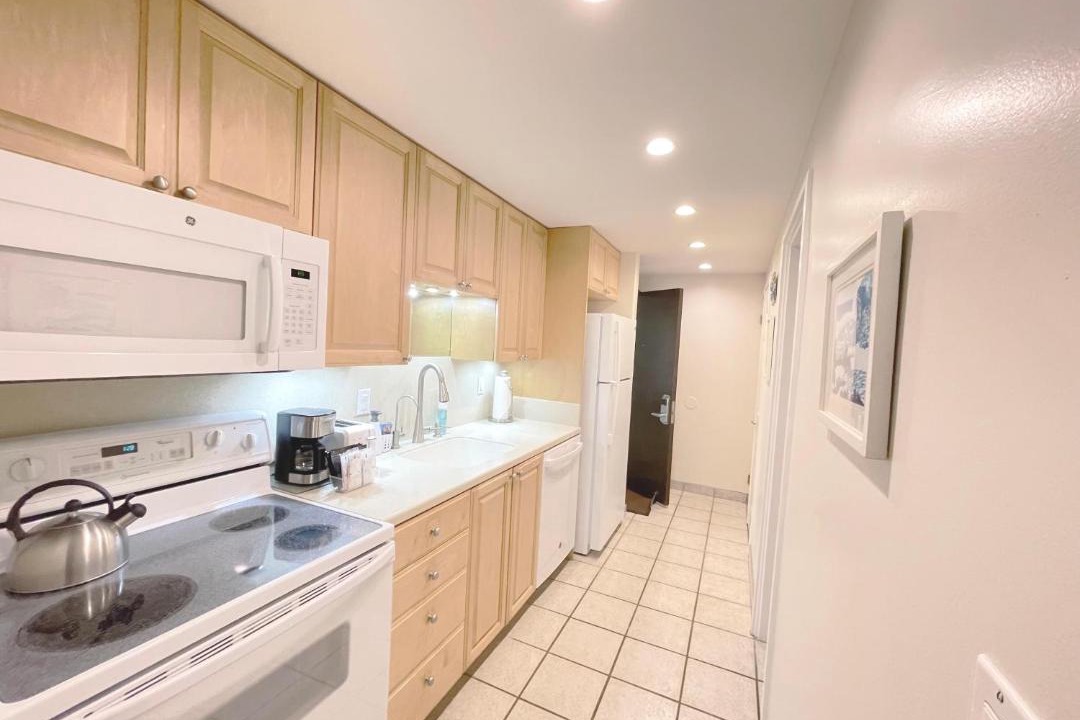 Photo of Kitchen in Kaanapali