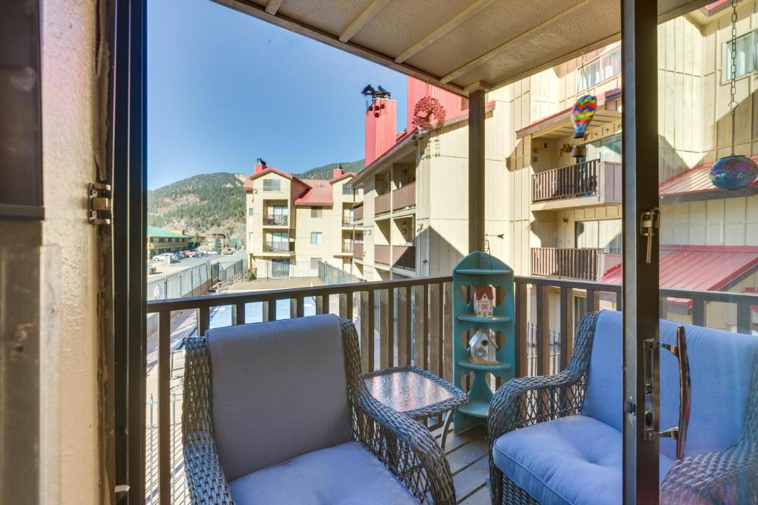 Photo of Patio Balcony in Red River