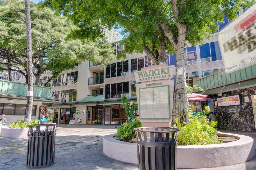 Photo of Others in Waikiki