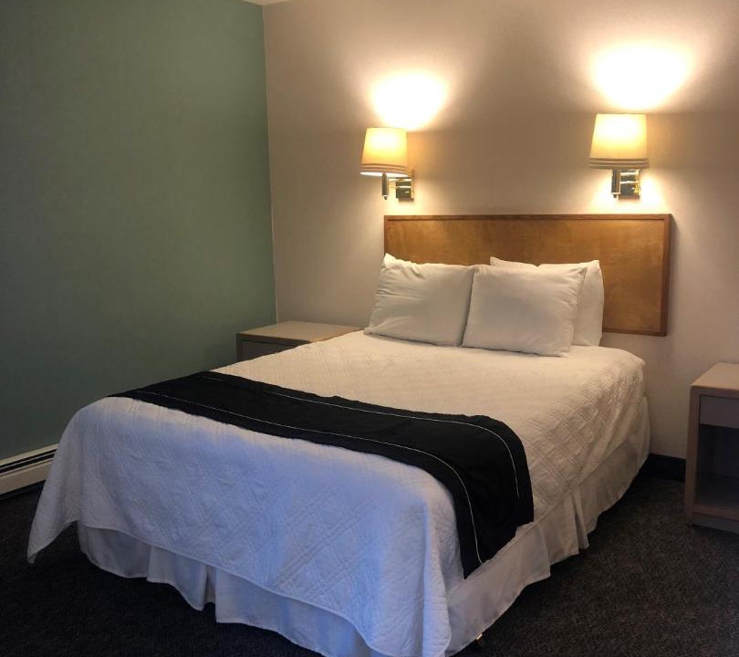 Photo of Bedroom in Healy
